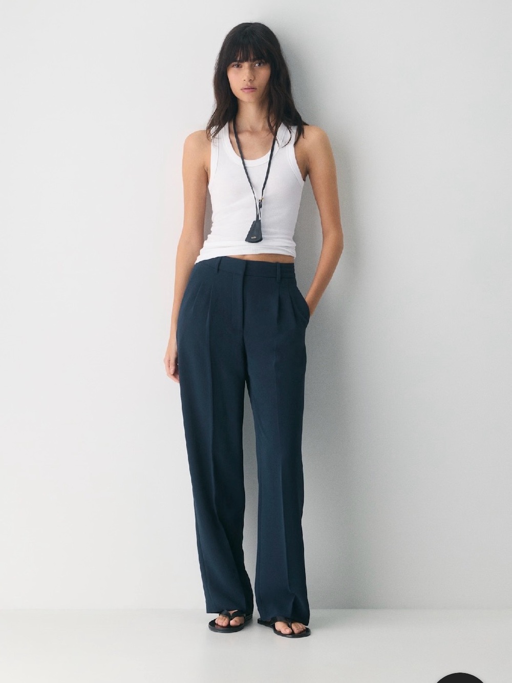 Aritzia Navy Effortless Pant